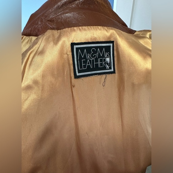 Vintage double breasted, long Mr & Mrs Leather 1970’s cognac leather coat - Picture 5 of 15